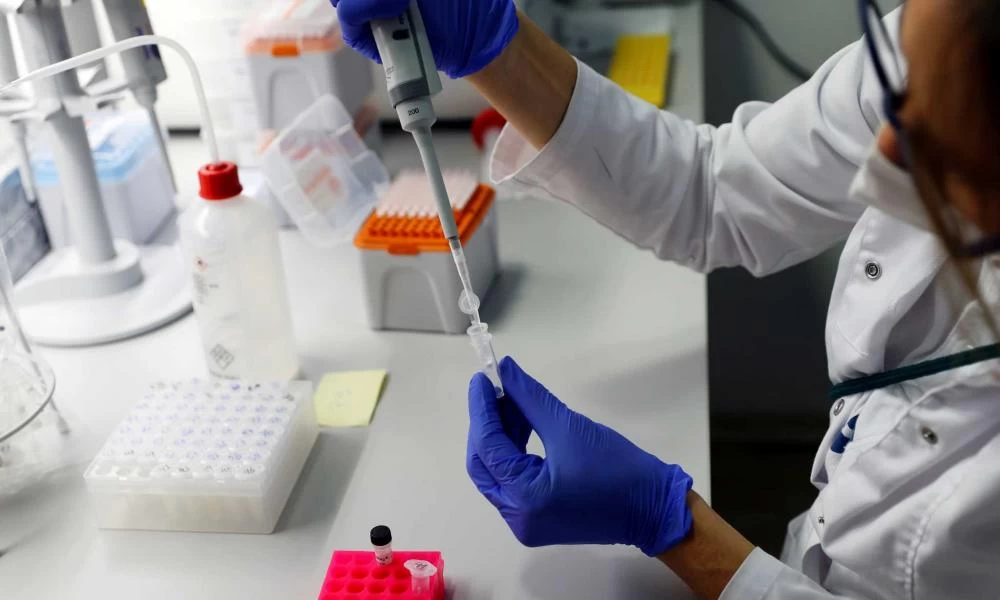 Βρετανία: Όλα τα είχαν, αυτό τους έλειπε - Λανθασμένα μοριακά τεστ από εργαστήριο